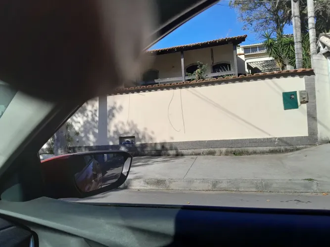 Casa 3 quartos mais anexo.