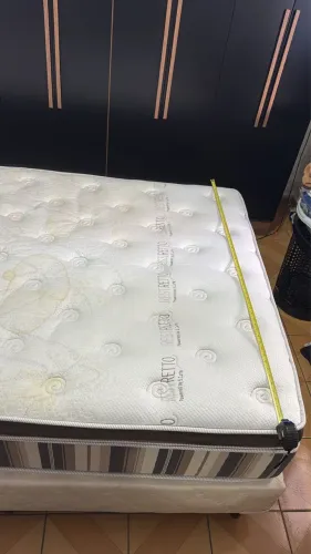 Colchão de casal padrão box