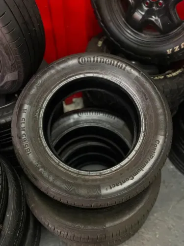Pneu CONTINENTAL 185/65 r15 R$425