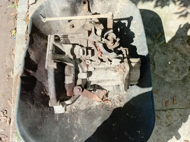 Caixa de marcha fiorino/ fiat uno 98/99
