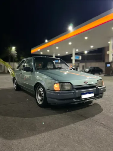 Ford Escort GL 1.6i / 1.6 (álcool) 1988