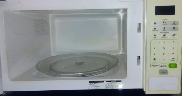 Forno Microondas Consul 30 litros