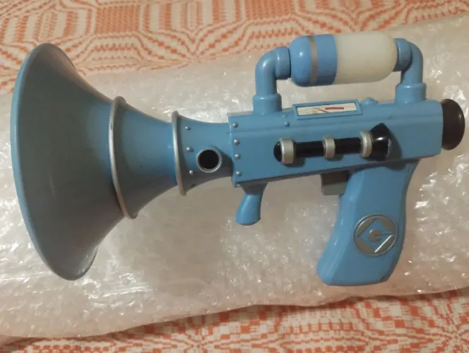 Pistola de Pum dos Minions.