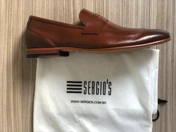 Sapato Loafer em Couro Legítimo 