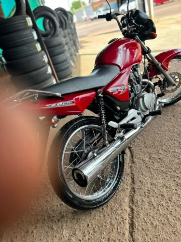 Titan 150 completa 