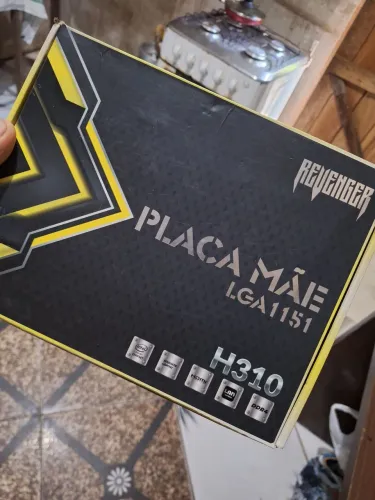 Placa mãe h310 + processador I5-9400 + memória ddr4