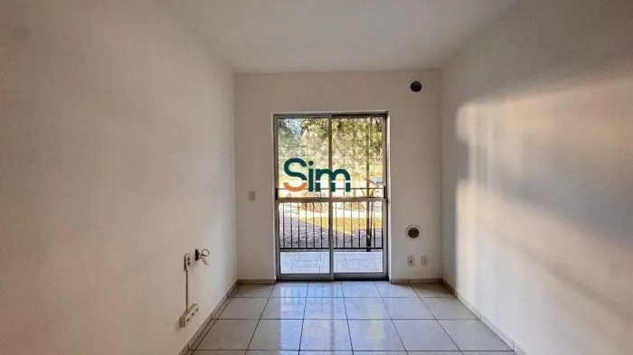 Apartamento para Aluguel com 2 Quartos no Pinheirinho, Chapecó/SC | 1 Vaga