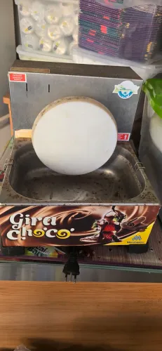 Gira-Choco 220V