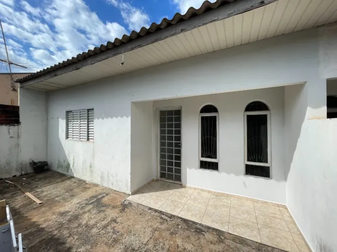 Locação - Residência no Jardim São Francisco em Maringá