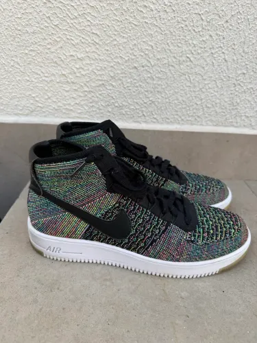 Tênis NIKE AIR FORCE