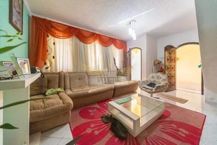 Sobrado Mobiliado com 2 Quartos para Alugar, 100m² - Jardim Stella, Santo André/SP.