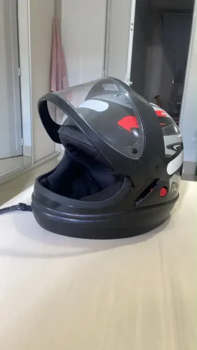 Capacete Taurus