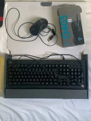 Kit Mouse + Teclado Logitech