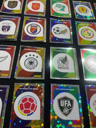 Figurinhas da Copa 2026 Panini Original Avulsa Brilhantes Perfiladas Coca-Cola