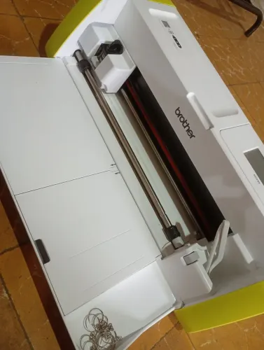 Máquina de recorte brother sdx85