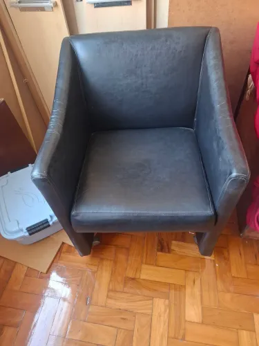 Poltrona linda confortável 
