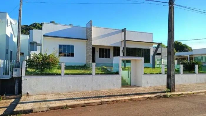 CASA RESIDENCIAL em NOVA PRATA DO IGUAÇU - PR, Bairro Novo