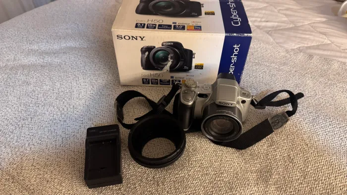 NEGOCIÁVEL Sony Cyber-shot DSC-H50 Completa + Caixa Original | Excelente Estado
