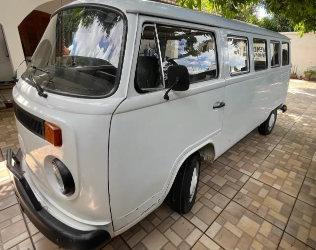 Volkswagen Kombi Standard/ Luxo/ Serie Prata 1994