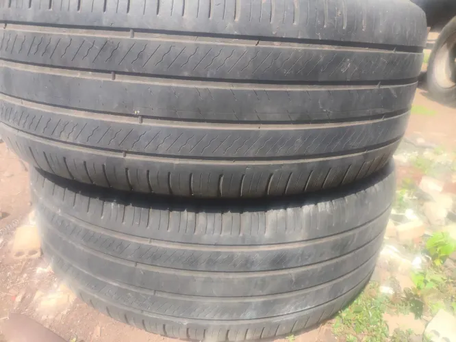 PNEUS MICHELIN 255/60R18  