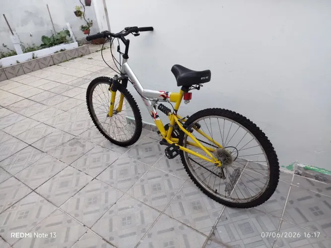 Vendo linda bike, aro 26
