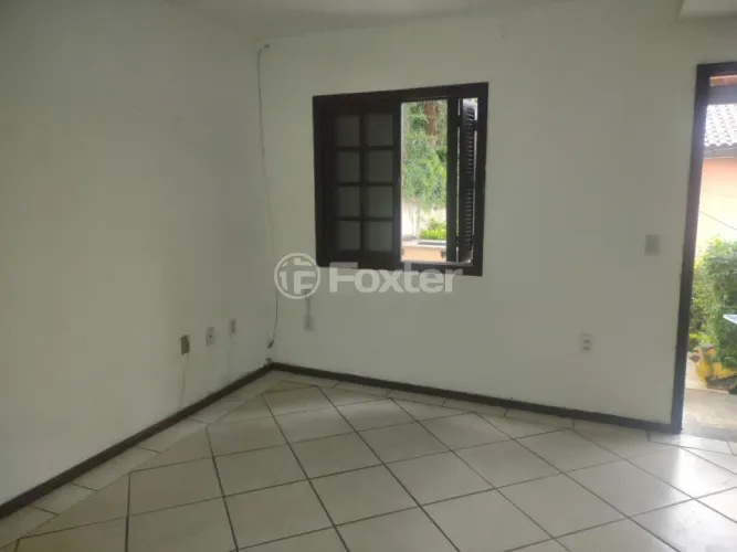 Casa em Condomínio à venda Avenida Monte Cristo, Vila Nova - Porto Alegre