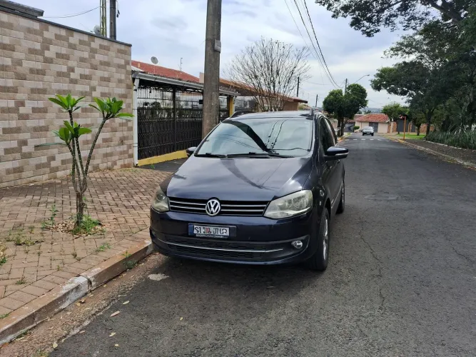 Volkswagen Spacefox Sportline/highline 1.6 T.flex 2013