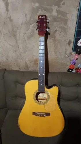 Violão de Aço