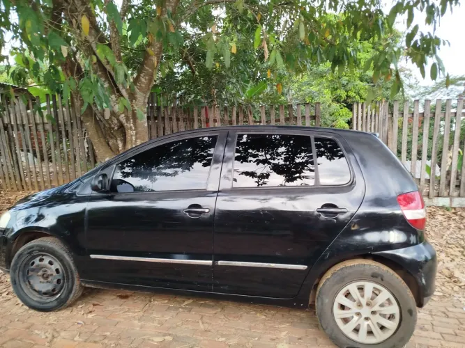 Volkswagen Fox Plus 1.0mi/ 1.0mi Total Flex 8V 4P 2005