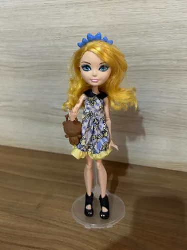 Ever After High blondie