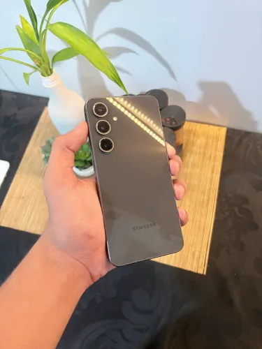 S24 FE 128gb 16gb de ram
