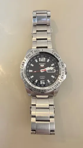 Relógio Seiko 5 Sports GMT