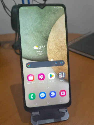 Samsung Galaxy A12