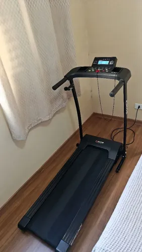 Esteira Ergométrica Kikos E500i - Funcionando Perfeitamente + Silicone de Brinde