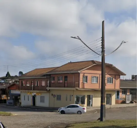 Apartamentos e Salas Comerciais