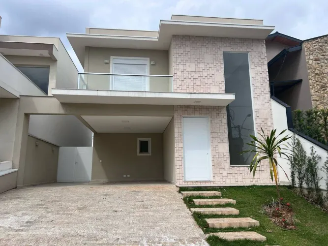 Casa de luxo em condomínio: 3 quartos, 3 suítes, 4 banheiros, 2 vagas na cidade de Jundiaí
