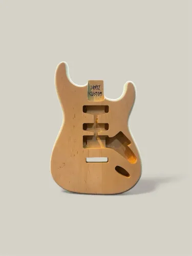 Corpo guitarra modelo Stratocaster 