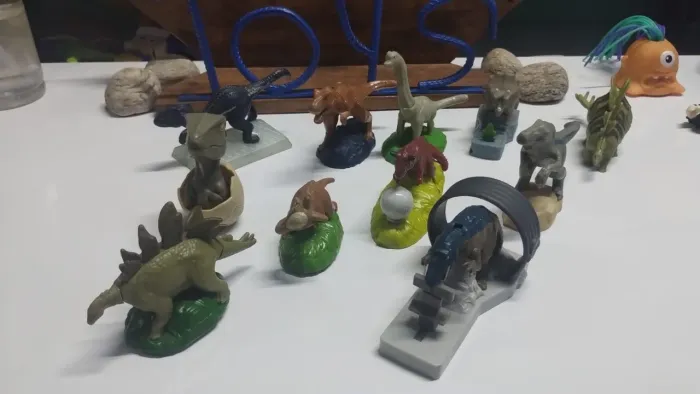 Dinossauros McDonald's (vendo por unidade)