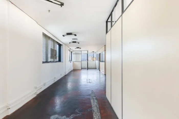 Sala comercial na Avenida General Olímpio da Silveira, 655 - Conjunto 81 112 m²