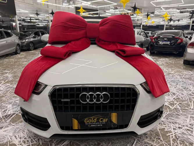 Audi Q3 2.0 TFSI Quat. 211/220cv S-tronic 5P 2013