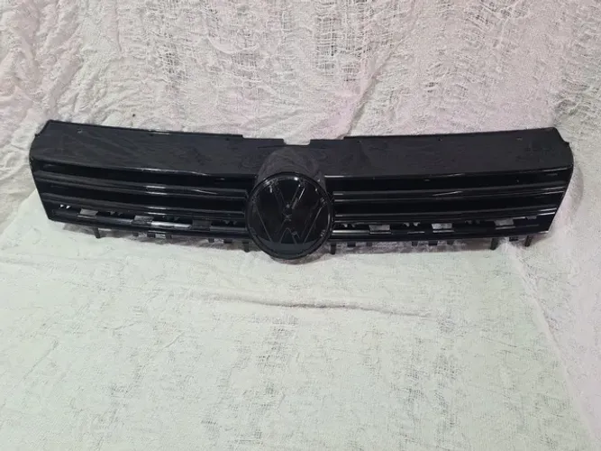 Grade frontal VW Fox 15/22 s/ filete cromado