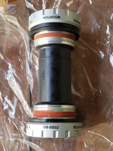 Central Shimano deore bb52 novo