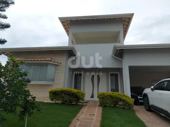 Casa à venda no Condomínio Terras do Itaici em Indaiatuba/SP.