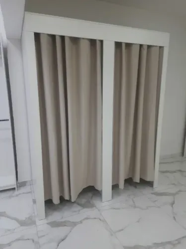 PROVADOR DE ROUPA DUPLO LOJA - NOVO