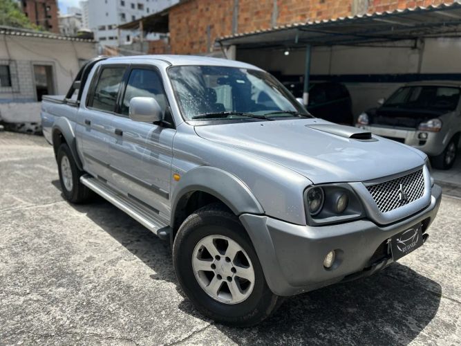 Imagem de Mitsubishi L200 2011 Diesel 4x4 manual Outdoor GLS