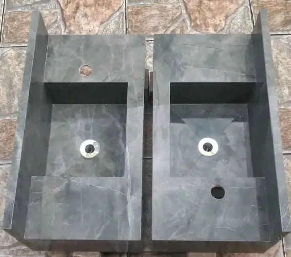 PIAS DE PORCELANATO