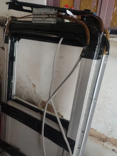 Vendo Armação trilhos teto solar da Pajero Full 2009