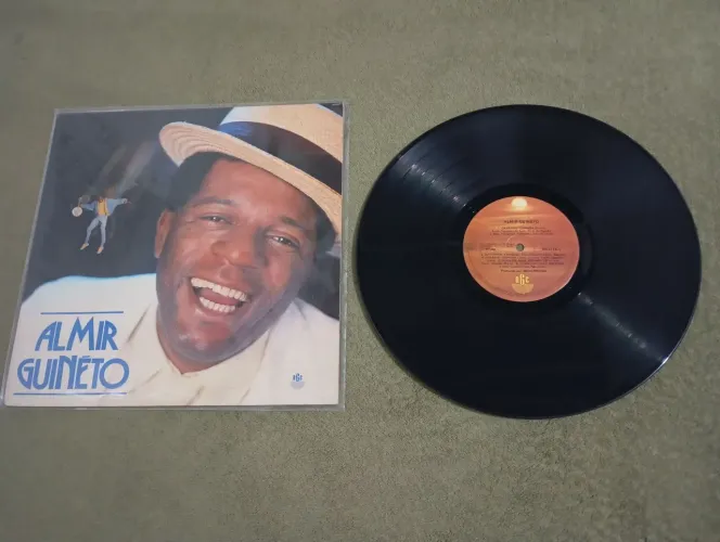 Disco de Vinil Almir Guineto - Clássico do Samba
