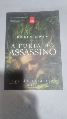 A Fúria do Assassino - Robin Hobb (Livro III)