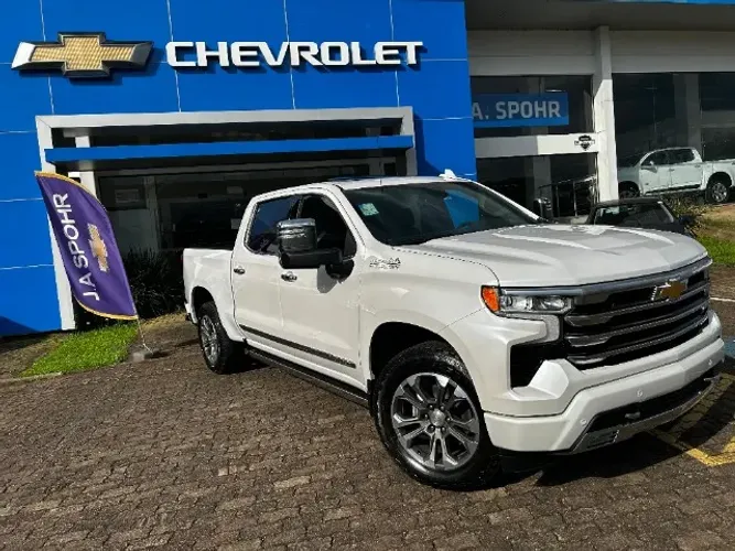 NOVA SILVERADO HIGH COUNTRY 5.3L V8 360CV GASOLINA AUTO 2025
